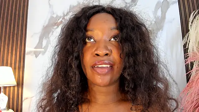 Snapshot of aidaadams chatting on January 15, 2025, 4:00 pm aidaadams online show from January 15, 2025, 4:00 pm