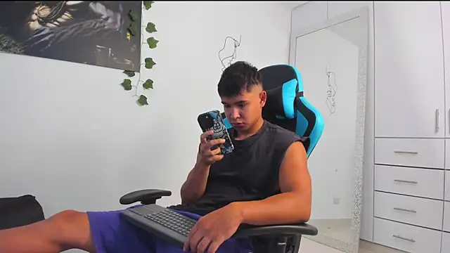 Bray Kevin online show from February 19, 2025, 2:55 pm