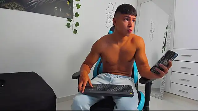 Bray Kevin online show from March 8, 2025, 3:28 am