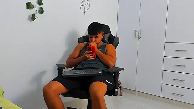 Bray Kevin online show from December 14, 2025, 10:58 pm