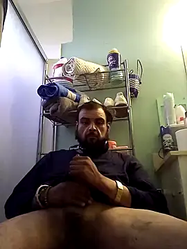 MrDickUdown24 7 online show from January 9, 2025, 4:06 pm