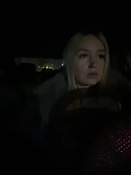 Snapshot of StasyWood chatting on February 6, 2026, 1:10 am StasyWood online show from February 6, 2026, 1:10 am