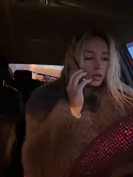 Snapshot of StasyWood chatting on February 13, 2026, 1:23 am StasyWood online show from February 13, 2026, 1:23 am