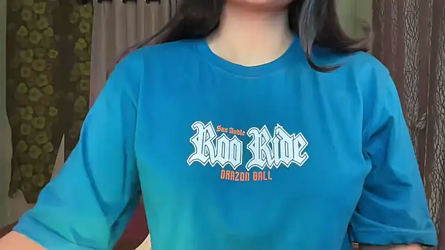 Snapshot of Magical_fairyy chatting on October 2, 2025, 5:53 pm Magical fairyy online show from October 2, 2025, 5:53 pm