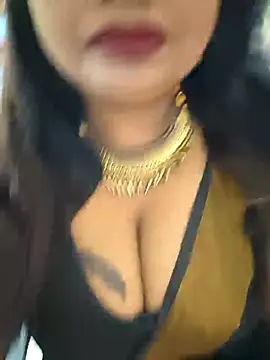 Snapshot of YR-SHIVANI chatting on February 15, 2026, 5:26 am YR-SHIVANI online show from February 15, 2026, 5:26 am