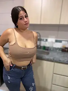 Snapshot of Natalia_Cleark09 chatting on February 12, 2025, 5:58 pm Natalia Cleark09 online show from February 12, 2025, 5:58 pm