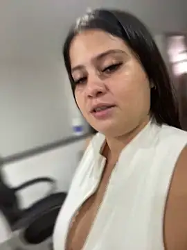 Snapshot of Natalia_Cleark09 chatting on February 21, 2025, 7:43 pm Natalia Cleark09 online show from February 21, 2025, 7:43 pm