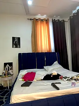 t-Booty risky  online show from September 25, 2025, 10:08 am