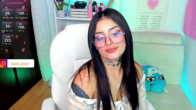 Hinataw33d01 online show from February 13, 2025, 5:37 am