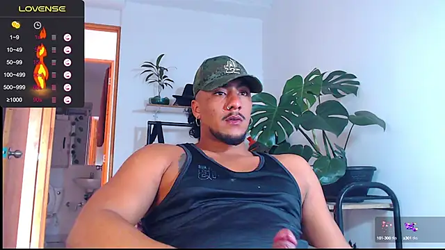 Snapshot of yosoy_enzo2020 chatting on January 17, 2025, 6:23 pm yosoy enzo2020 online show from January 17, 2025, 6:23 pm