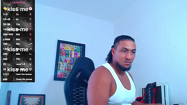 yosoy enzo2020 online show from September 29, 2025, 4:23 pm