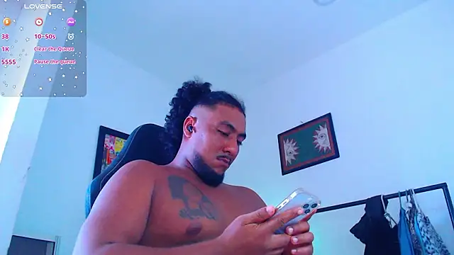 yosoy enzo2020 online show from February 20, 2026, 7:25 pm