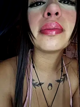 Hot sophie  online show from March 8, 2025, 2:45 am