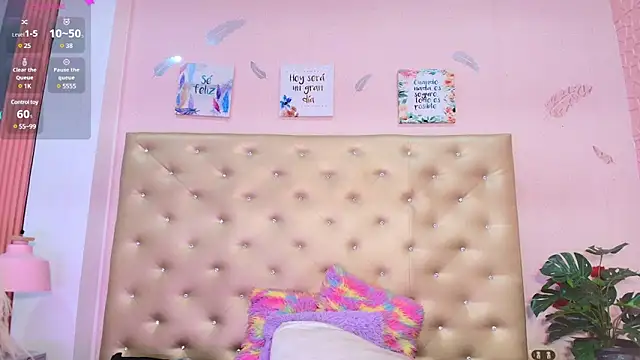 paulinasaeEnz online show from February 22, 2025, 12:08 pm