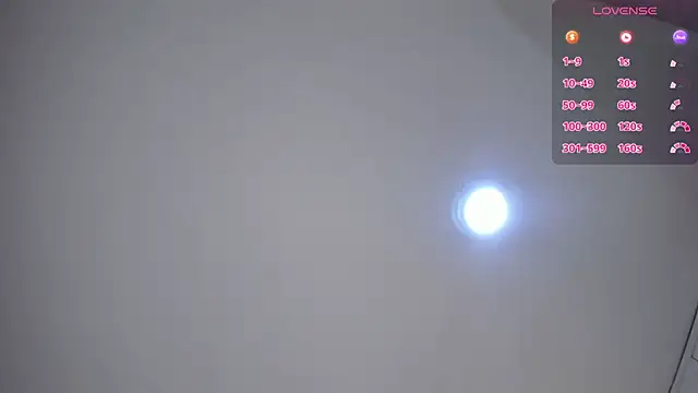 paulinasaeEnz online show from November 8, 2025, 12:49 pm