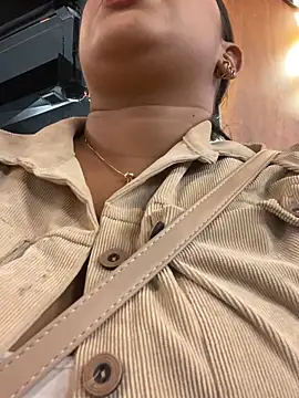 PUSHYLATE online show from February 22, 2025, 11:13 pm