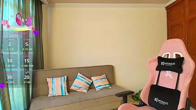 lili jade222 online show from November 22, 2025, 6:18 pm