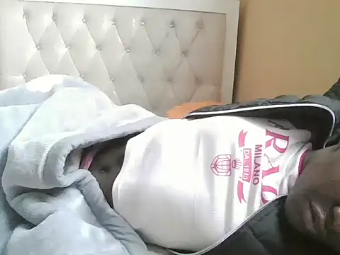 just nala online show from April 15, 2026, 6:09 am