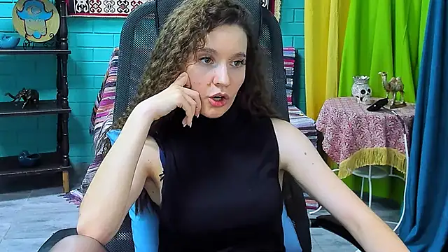 Miss Barbara  online show from February 25, 2025, 6:09 pm