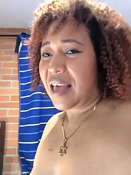 debboraWagner online show from February 12, 2025, 11:09 pm