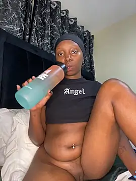 Sexy barb2 online show from November 2, 2025, 1:57 pm