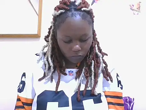 tanishacute online show from November 26, 2025, 5:08 am