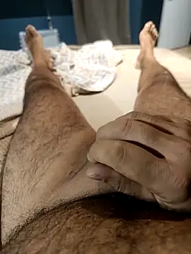 Ader12345 online show from November 9, 2025, 9:46 pm