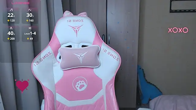 LeahGottty online show from November 28, 2025, 2:14 am