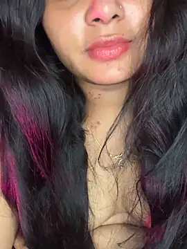 Sexy-Varsha online show from October 6, 2025, 10:45 am