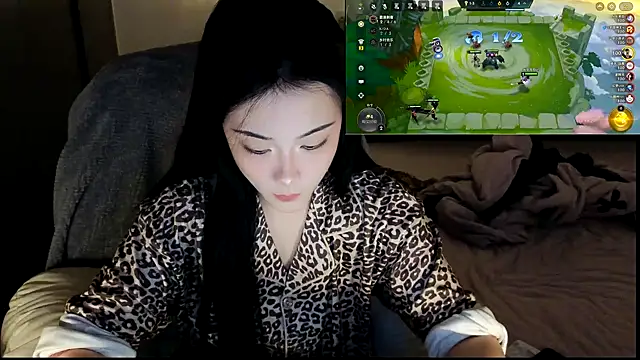 Snapshot of Jennie-007 chatting on October 15, 2025, 10:04 am Jennie-007 online show from October 15, 2025, 10:04 am