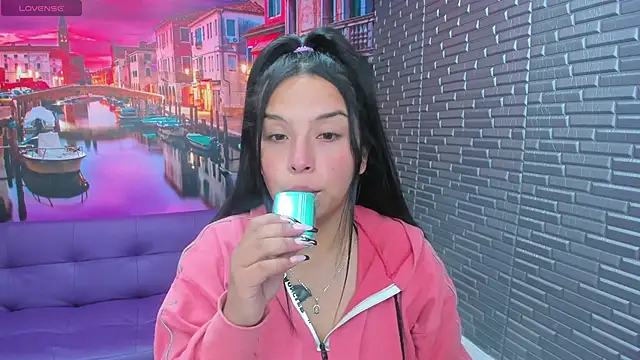 Small naughty  online show from December 17, 2025, 1:39 pm