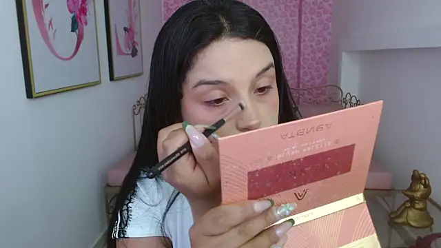 Small naughty  online show from May 30, 2026, 1:08 pm