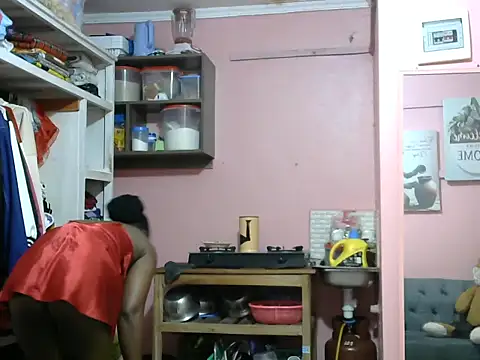 slender-qwene online show from March 4, 2026, 8:31 am