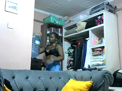 slender-qwene online show from May 16, 2026, 5:12 pm