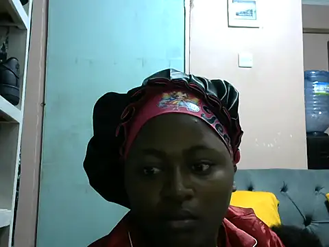 slender-qwene online show from May 31, 2026, 1:47 am