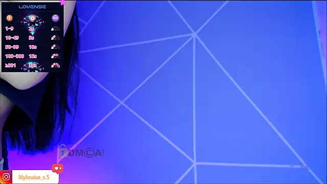 Snapshot of lilylouisee chatting on February 10, 2026, 5:50 pm lilylouisee online show from February 10, 2026, 5:50 pm