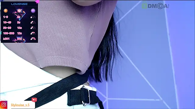 Snapshot of lilylouisee chatting on February 20, 2026, 6:52 pm lilylouisee online show from February 20, 2026, 6:52 pm