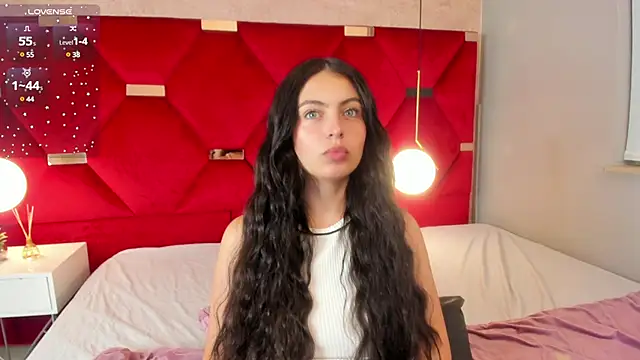 magic fernanda online show from February 18, 2025, 9:20 pm