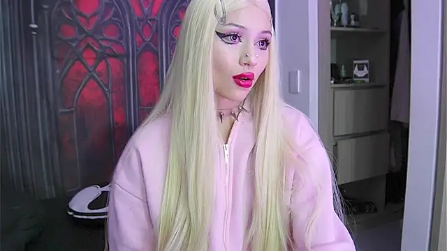 Snapshot of Stryxcy chatting on January 9, 2026, 2:36 am Stryxcy online show from January 9, 2026, 2:36 am