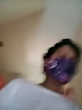 Snapshot of Anusri- chatting on February 17, 2026, 3:25 am Anusri- online show from February 17, 2026, 3:25 am