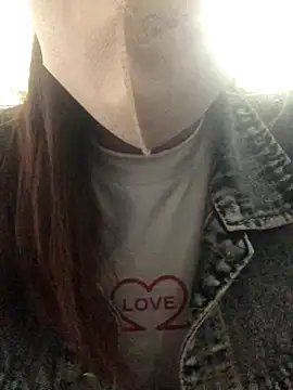 Rosa 998 online show from October 16, 2025, 2:56 am