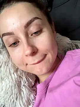 ellie ssexy online show from October 1, 2025, 4:18 am