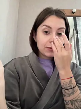 ellie ssexy online show from October 22, 2025, 4:24 am