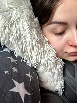 ellie ssexy online show from November 9, 2025, 5:17 am