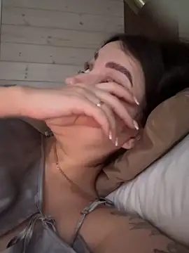 ellie ssexy online show from November 27, 2025, 5:20 am