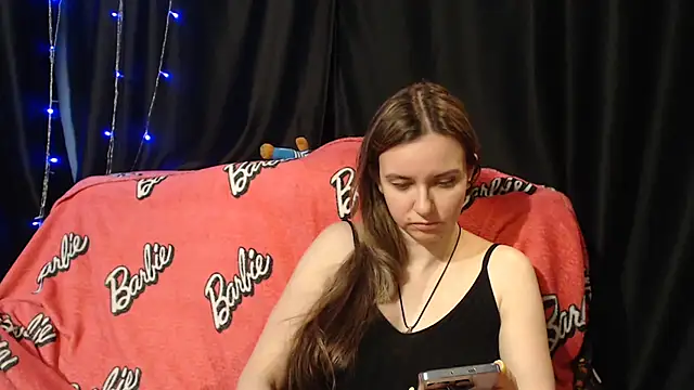 Snapshot of Milana69 chatting on June 15, 2026, 2:30 pm Milana69 online show from June 15, 2026, 2:30 pm