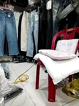  Vitamin Sex  online show from November 1, 2025, 4:03 am