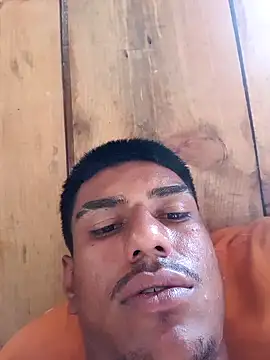 fernandes v online show from December 19, 2024, 4:35 pm