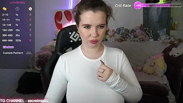 SecretDesireMe online show from October 5, 2025, 9:34 pm