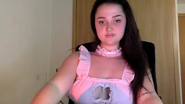 chunliklk online show from January 24, 2025, 11:12 pm